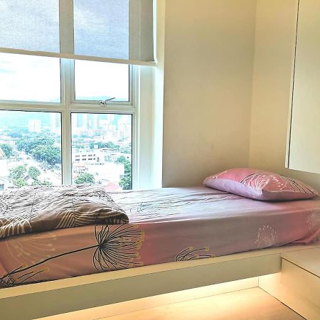 Deluxe And Feel Like A Home 1, 3-6 Pax ,Netflix, Georgetown Экстерьер фото