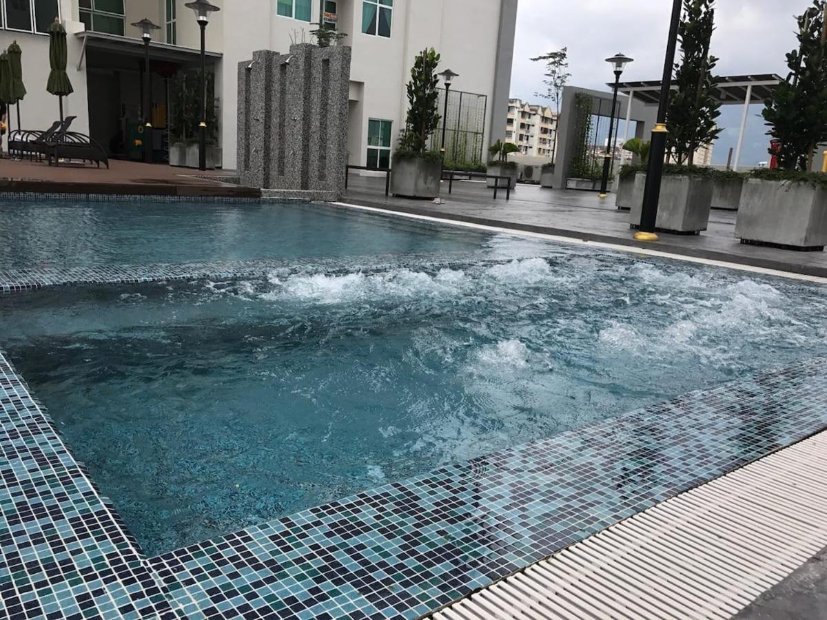 Deluxe And Feel Like A Home 1, 3-6 Pax ,Netflix, Georgetown Экстерьер фото